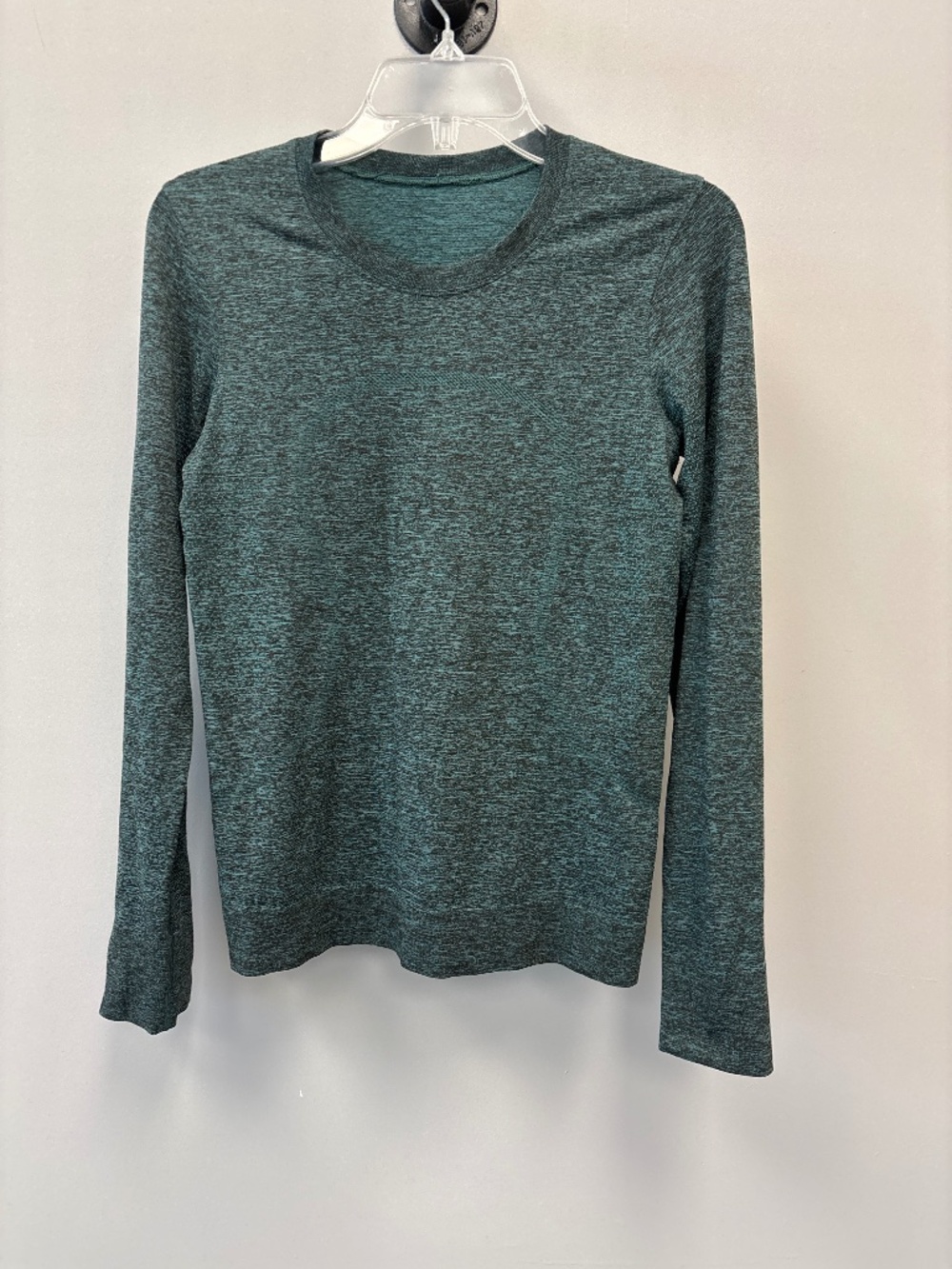 Lululemon Swiftly Breathe Long Sleeve Size Small